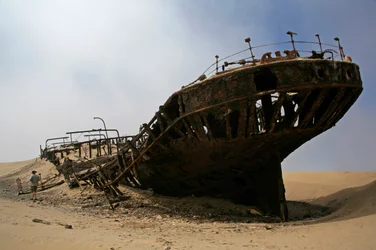Épave du navire Eduard Boleyn dans le désert du Namib